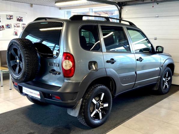 Chevrolet Niva I Рестайлинг с пробегом 2016 года, цена 584 583 рубля, 136829 км, внедорожник, Автокод Объявления