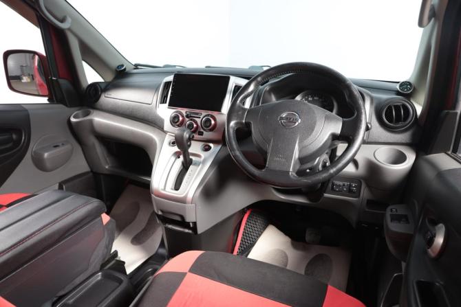 Nissan NV200 с пробегом 2012 года, цена 1 399 000 рублей, 160000 км, минивэн, Автокод Объявления