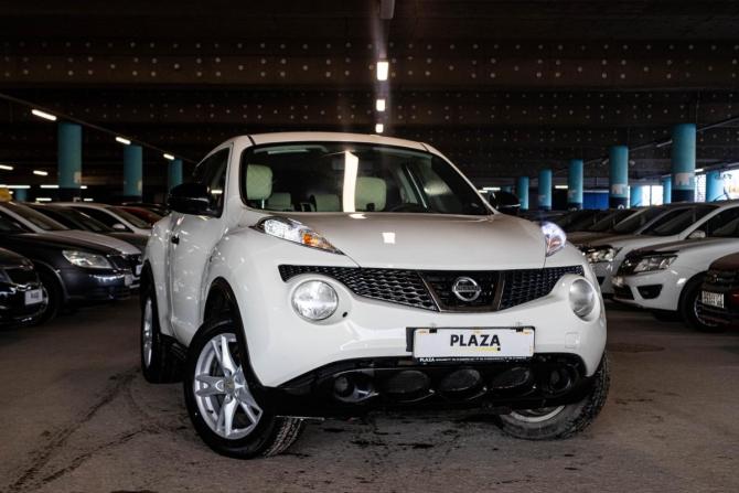 Nissan Juke I с пробегом 2013 года, цена 1 059 000 рублей, 107118 км, внедорожник, Автокод Объявления
