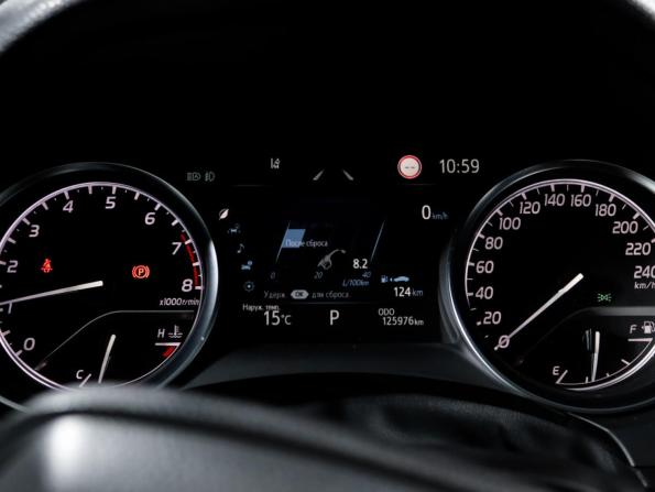 Toyota Camry VIII (XV70) Рестайлинг с пробегом 2021 года, цена 3 100 000 рублей, 125974 км, седан, Автокод Объявления