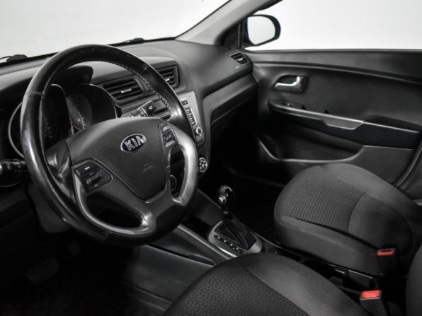 Kia Rio III Рестайлинг с пробегом 2016 года, цена 824 680 рублей, 164060 км, седан, Автокод Объявления