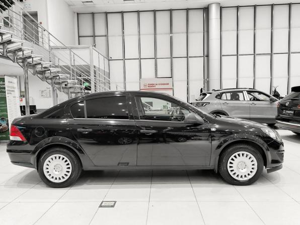 Opel Astra H Рестайлинг с пробегом 2011 года, цена 499 000 рублей, 170230 км, седан, Автокод Объявления