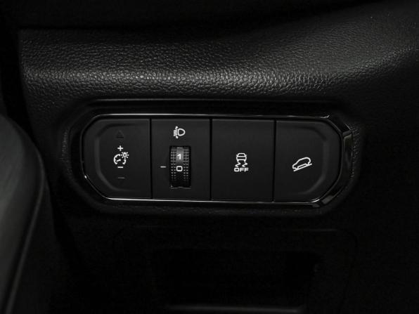 Haval Jolion I Рестайлинг с пробегом 2024 года, цена 1 699 000 рублей, 64149 км, внедорожник, Автокод Объявления