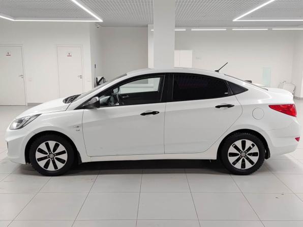 Hyundai Solaris I с пробегом 2013 года, цена 745 000 рублей, 192601 км, седан, Автокод Объявления
