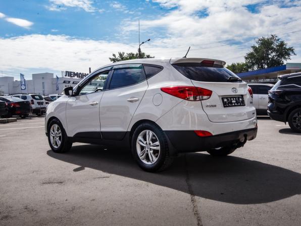 Hyundai ix35 I с пробегом 2013 года, цена 995 000 рублей, 221466 км, внедорожник, Автокод Объявления