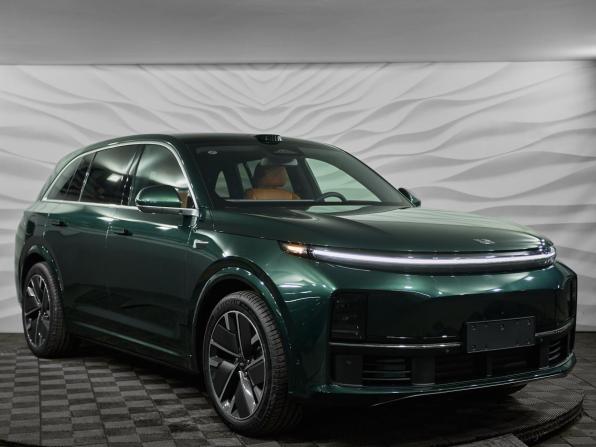 Новый Li Auto (Lixiang) L7 I Рестайлинг 2025 года, цена 10 490 000 рублей, внедорожник, Автокод Объявления