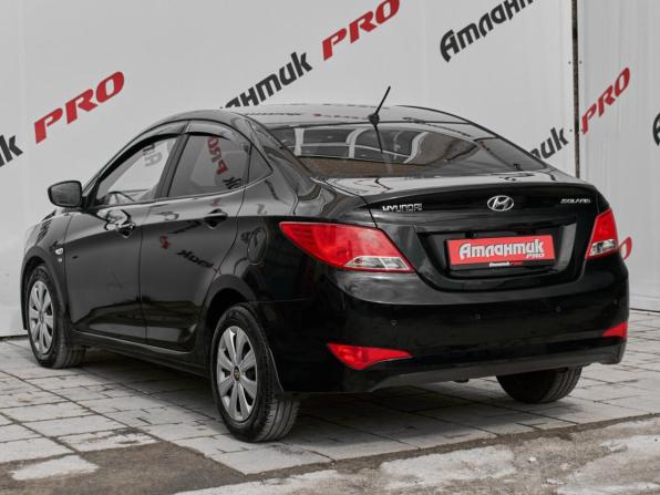 Hyundai Solaris I Рестайлинг с пробегом 2014 года, цена 930 000 рублей, 208144 км, седан, Автокод Объявления