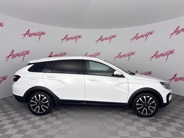 Lada (ВАЗ) Vesta I Рестайлинг (NG) с пробегом 2024 года, цена 1 469 000 рублей, 54542 км, универсал, Автокод Объявления