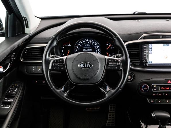 Kia Sorento III Prime Рестайлинг с пробегом 2018 года, цена 3 199 000 рублей, 82659 км, внедорожник, Автокод Объявления