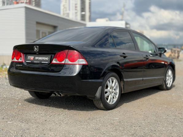 Honda Civic VIII Рестайлинг с пробегом 2008 года, цена 705 000 рублей, 202200 км, седан, Автокод Объявления