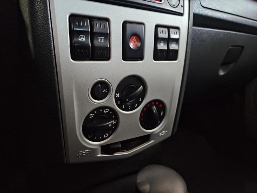Renault Logan I Курган  - изображение 18