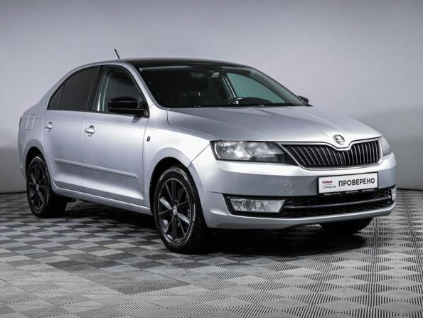 Skoda Rapid I с пробегом 2016 года, цена 910 000 рублей, 222696 км, лифтбек, Автокод Объявления