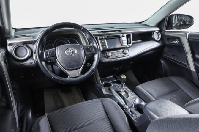 Toyota RAV4 IV (XA40) с пробегом 2012 года, цена 2 049 000 рублей, 163100 км, внедорожник, Автокод Объявления