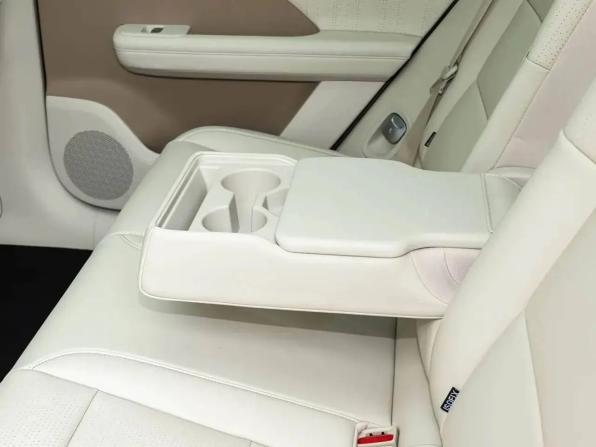 Новый Toyota bZ3X 2026 года, цена 3 199 000 рублей, внедорожник, Автокод Объявления