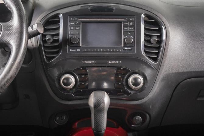 Nissan Juke I с пробегом 2012 года, цена 1 109 000 рублей, 228000 км, внедорожник, Автокод Объявления