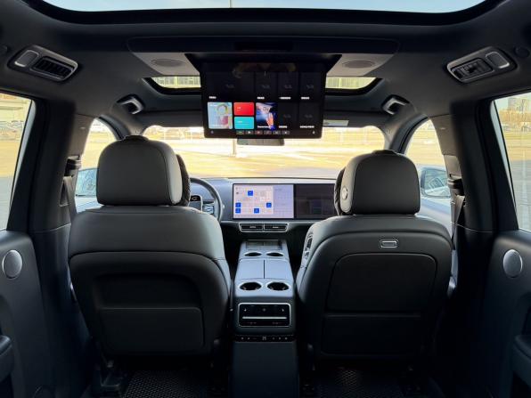 Li Auto (Lixiang) L9 I с пробегом 2023 года, цена 5 570 000 рублей, 56170 км, внедорожник, Автокод Объявления