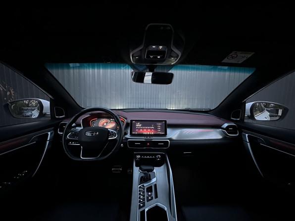 Geely Coolray I с пробегом 2023 года, цена 1 549 000 рублей, 71550 км, внедорожник, Автокод Объявления