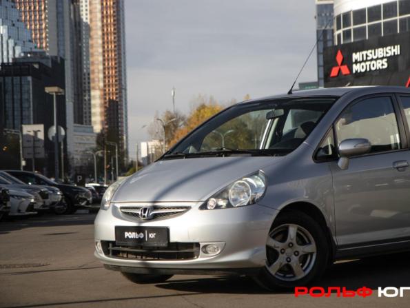 Honda Jazz I Рестайлинг с пробегом 2007 года, цена 648 000 рублей, 119217 км, хэтчбек, Автокод Объявления