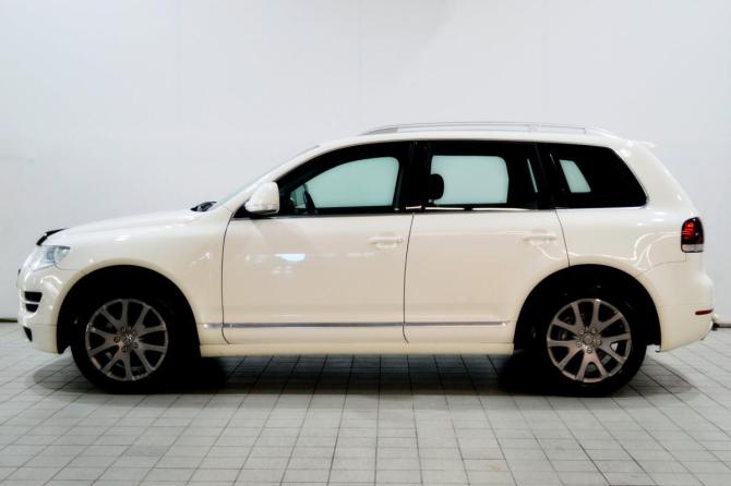 Volkswagen Touareg I Рестайлинг с пробегом 2009 года, цена 1 340 000 рублей, 141458 км, внедорожник, Автокод Объявления
