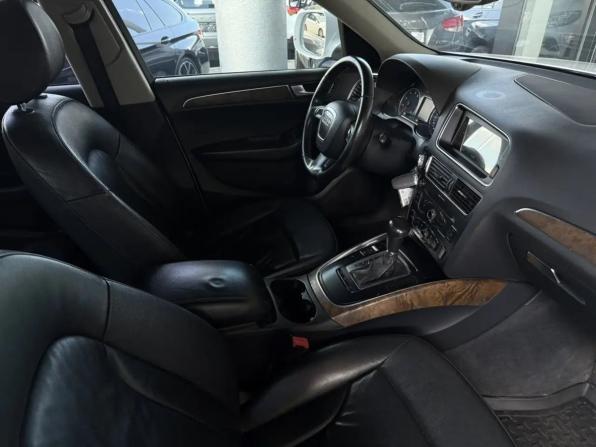 Audi Q5 I (8R) с пробегом 2010 года, цена 1 249 000 рублей, 248311 км, внедорожник, Автокод Объявления