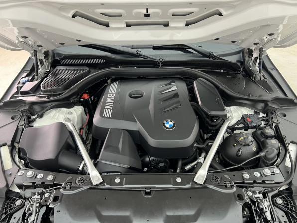 BMW 5 серии VIII (G60/G61/G68) с пробегом 2023 года, цена 6 499 000 рублей, 40133 км, седан, Автокод Объявления