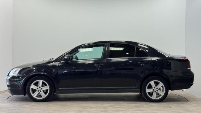 Toyota Avensis II с пробегом 2005 года, цена 609 000 рублей, 260190 км, седан, Автокод Объявления