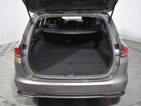Kia Ceed III с пробегом 2019 года, цена 979 000 рублей, 272804 км, универсал, Автокод Объявления