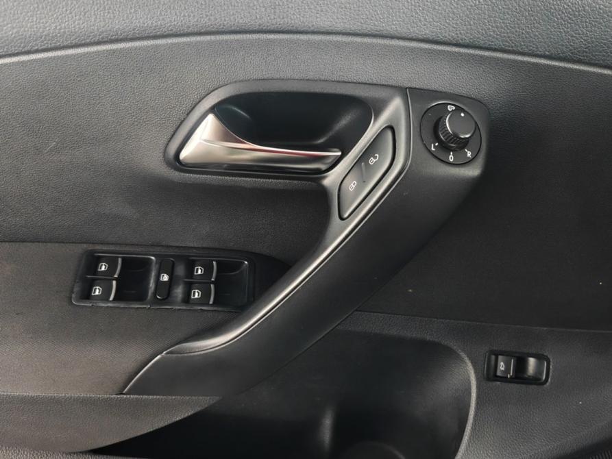 Volkswagen Polo V Москва  - изображение 14