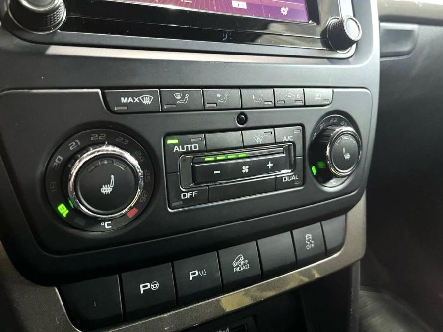 Skoda Yeti I Рестайлинг Ростов-на-Дону  - изображение 13