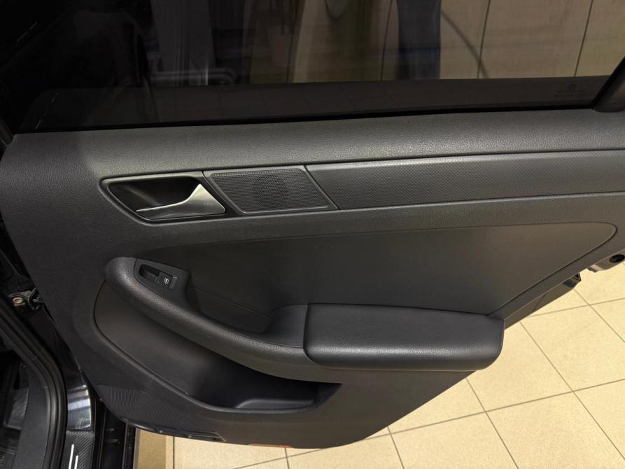 Volkswagen Jetta VI Волгоград  - изображение 17