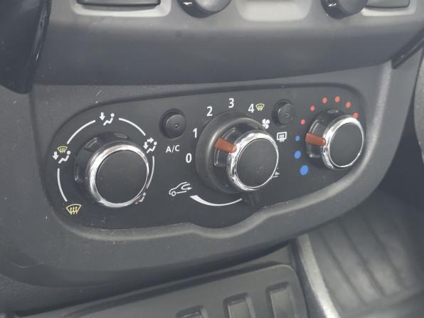Renault Duster I Рестайлинг с пробегом 2020 года, цена 1 280 000 рублей, 243830 км, внедорожник, Автокод Объявления