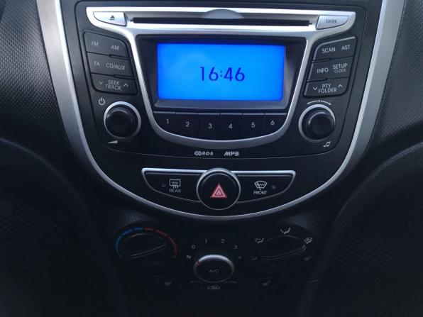 Hyundai Solaris I с пробегом 2013 года, цена 980 000 рублей, 138691 км, седан, Автокод Объявления