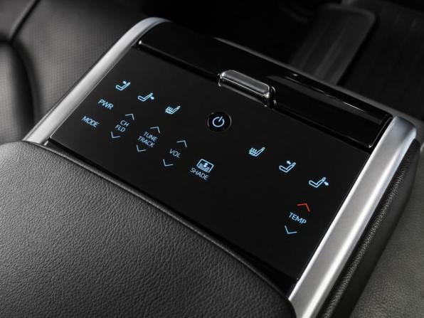 Toyota Camry VIII (XV70) с пробегом 2018 года, цена 2 679 000 рублей, 180920 км, седан, Автокод Объявления