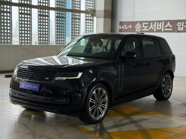Новый Land Rover Range Rover V 2026 года, цена 30 990 000 рублей, внедорожник, Автокод Объявления