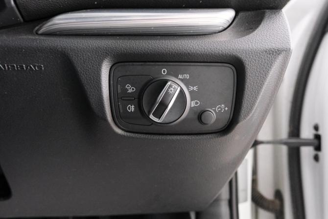 Audi A3 III (8V) Рестайлинг с пробегом 2019 года, цена 2 109 000 рублей, 37500 км, седан, Автокод Объявления