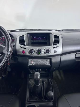 Mitsubishi L200 IV Рестайлинг с пробегом 2013 года, цена 1 670 000 рублей, 185610 км, пикап, Автокод Объявления