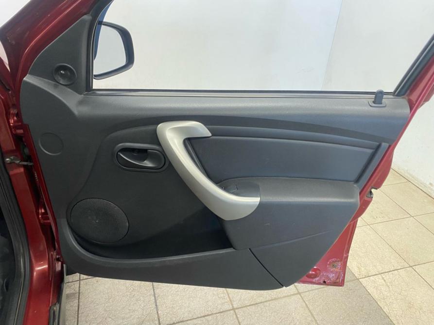 Renault Sandero I Санкт-Петербург  - изображение 16