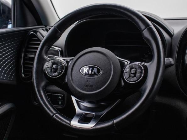 Kia Soul III с пробегом 2021 года, цена 2 370 000 рублей, 48543 км, хэтчбек, Автокод Объявления