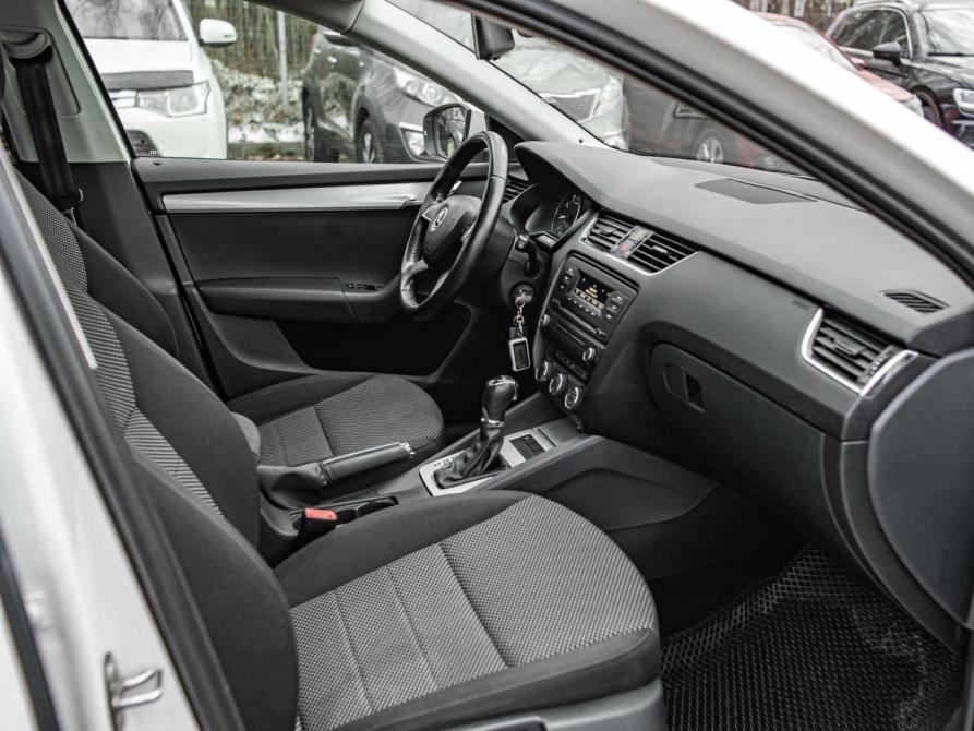 Skoda Octavia III (A7) Санкт-Петербург  - изображение 12