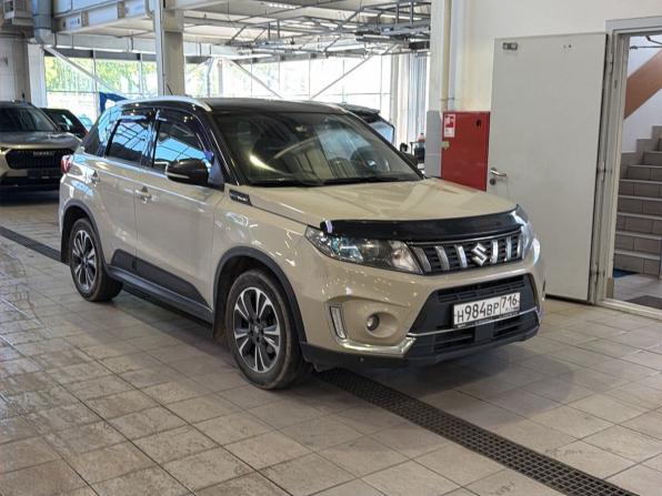 Suzuki Vitara II Рестайлинг с пробегом 2020 года, цена 1 890 000 рублей, 173000 км, внедорожник, Автокод Объявления