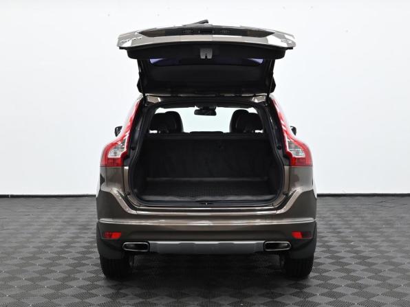 Volvo XC60 I Рестайлинг с пробегом 2016 года, цена 1 999 000 рублей, 215000 км, внедорожник, Автокод Объявления