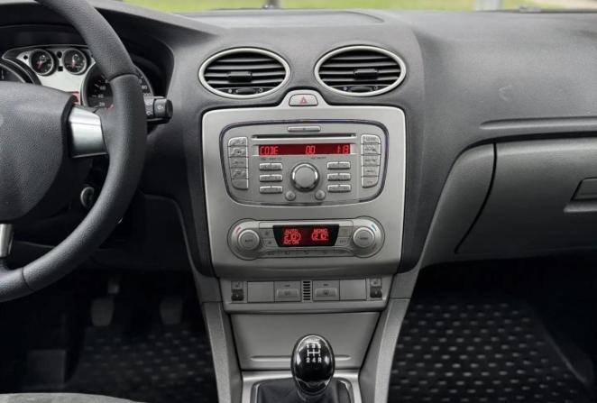 Ford Focus II Рестайлинг с пробегом 2008 года, цена 660 000 рублей, 153914 км, седан, Автокод Объявления