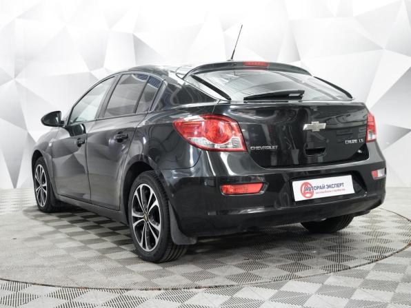 Chevrolet Cruze I с пробегом 2012 года, цена 697 000 рублей, 310244 км, хэтчбек, Автокод Объявления
