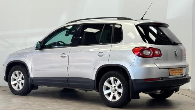 Volkswagen Tiguan I с пробегом 2011 года, цена 1 260 000 рублей, 160275 км, внедорожник, Автокод Объявления