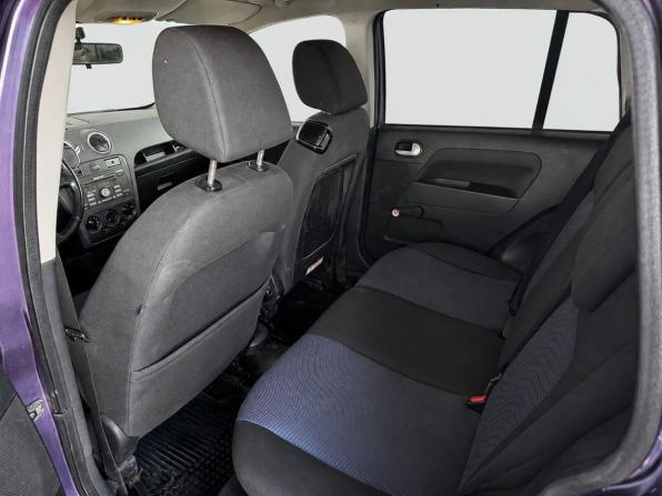 Ford Fusion I Рестайлинг с пробегом 2006 года, цена 449 000 рублей, 178235 км, хэтчбек, Автокод Объявления
