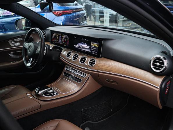 Mercedes-Benz E-Класс V (W213 S213 C238) с пробегом 2017 года, цена 3 450 000 рублей, 46271 км, седан, Автокод Объявления