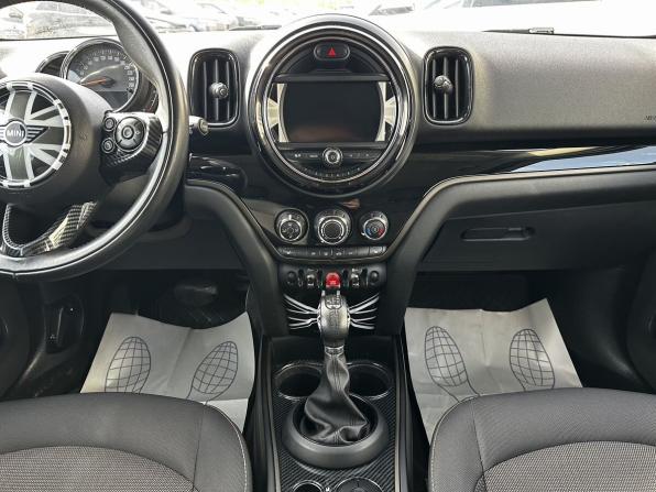 Mini Countryman II с пробегом 2019 года, цена 1 598 000 рублей, 167000 км, внедорожник, Автокод Объявления