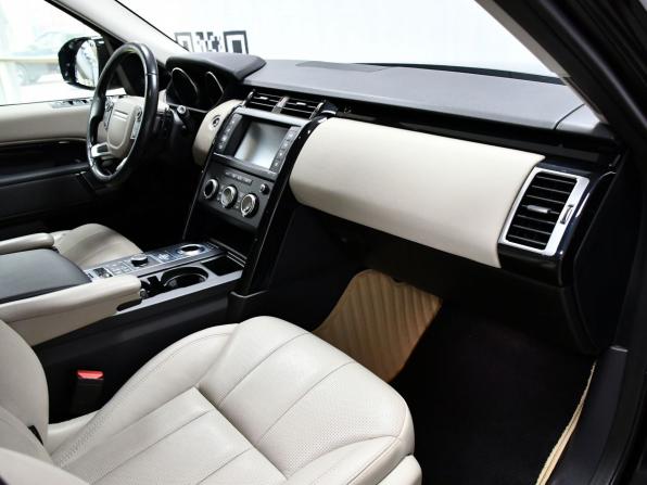 Land Rover Discovery V с пробегом 2017 года, цена 3 255 000 рублей, 142349 км, внедорожник, Автокод Объявления