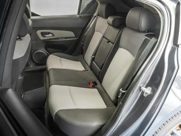 Chevrolet Cruze I Рестайлинг с пробегом 2014 года, цена 819 000 рублей, 172436 км, хэтчбек, Автокод Объявления