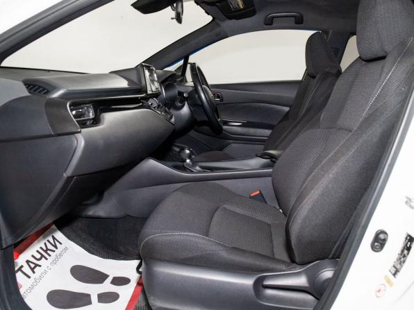 Toyota C-HR I с пробегом 2017 года, цена 1 700 000 рублей, 109476 км, внедорожник, Автокод Объявления